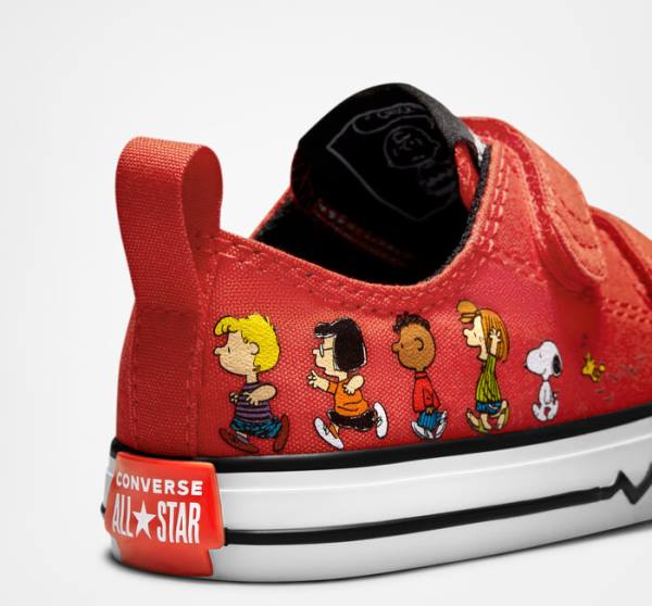 Converse Peanuts Chuck Taylor All Star Easy-On Nizke Superge Rdeča / Črna / Bela | CV-082MRU